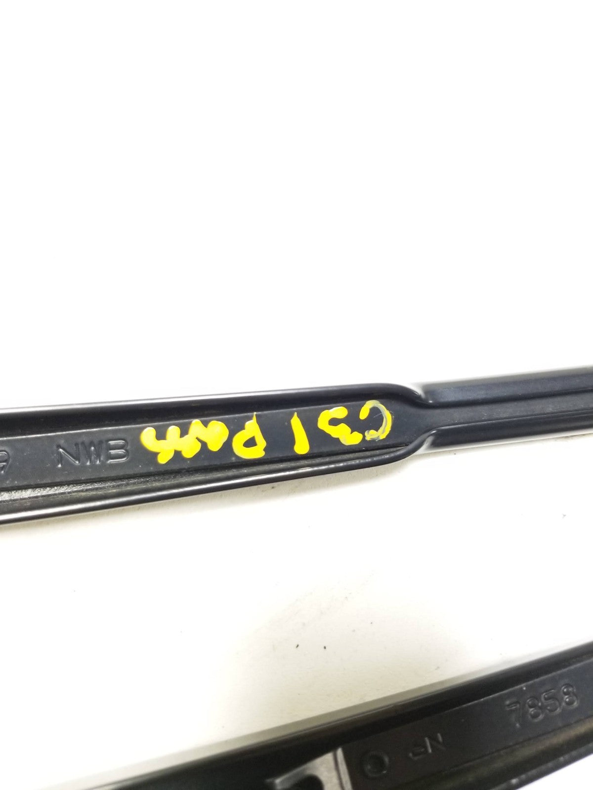 2012 Jeep Grand Cherokee Windshield Wiper Arm Pair OEM