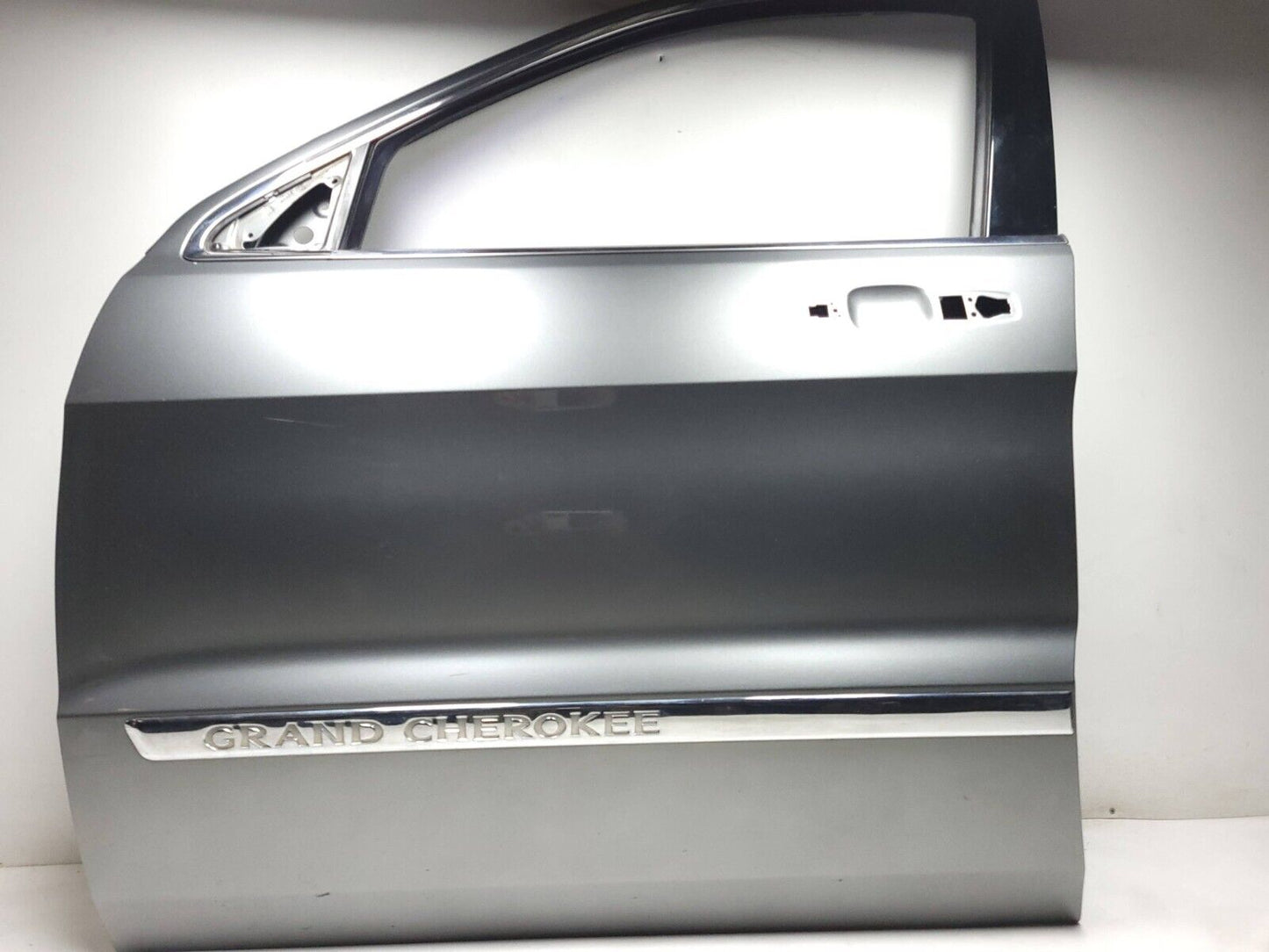 11-21 Jeep Grand Cherokee Driver Door Front  Shell Panel Left OEM ✅