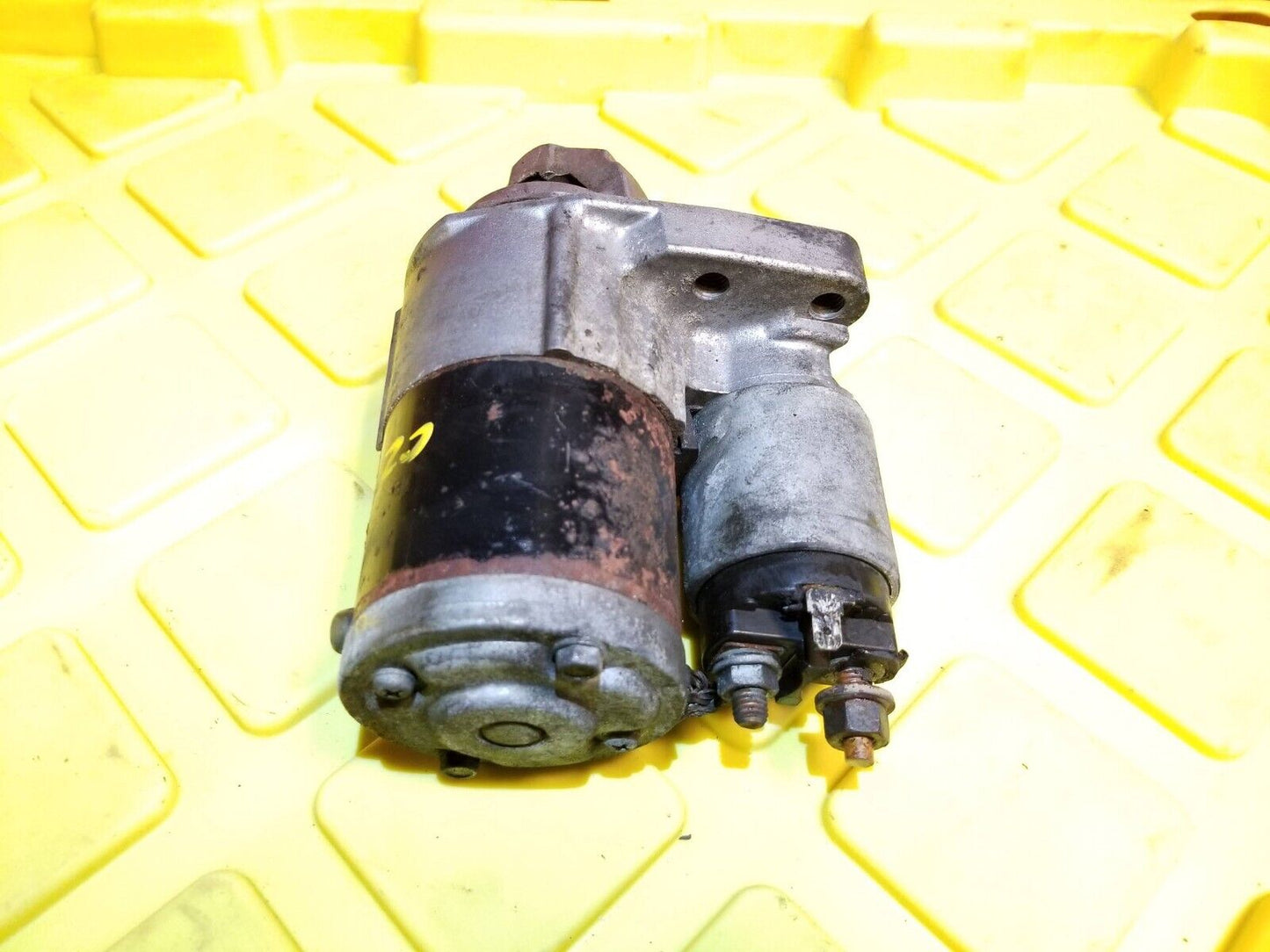 11-15 Chrysler 200 Starter Motor 56029584aa OEM