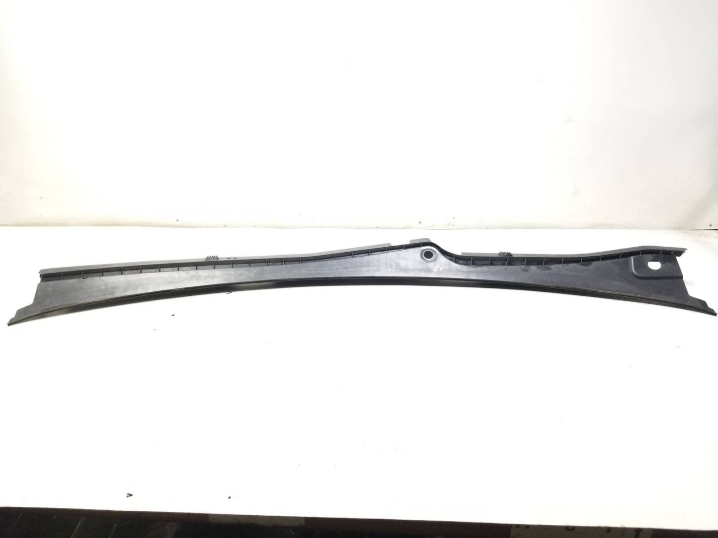 2009 - 2017 Audi Q5 Front Windshield Wiper Cowl Trim OEM
