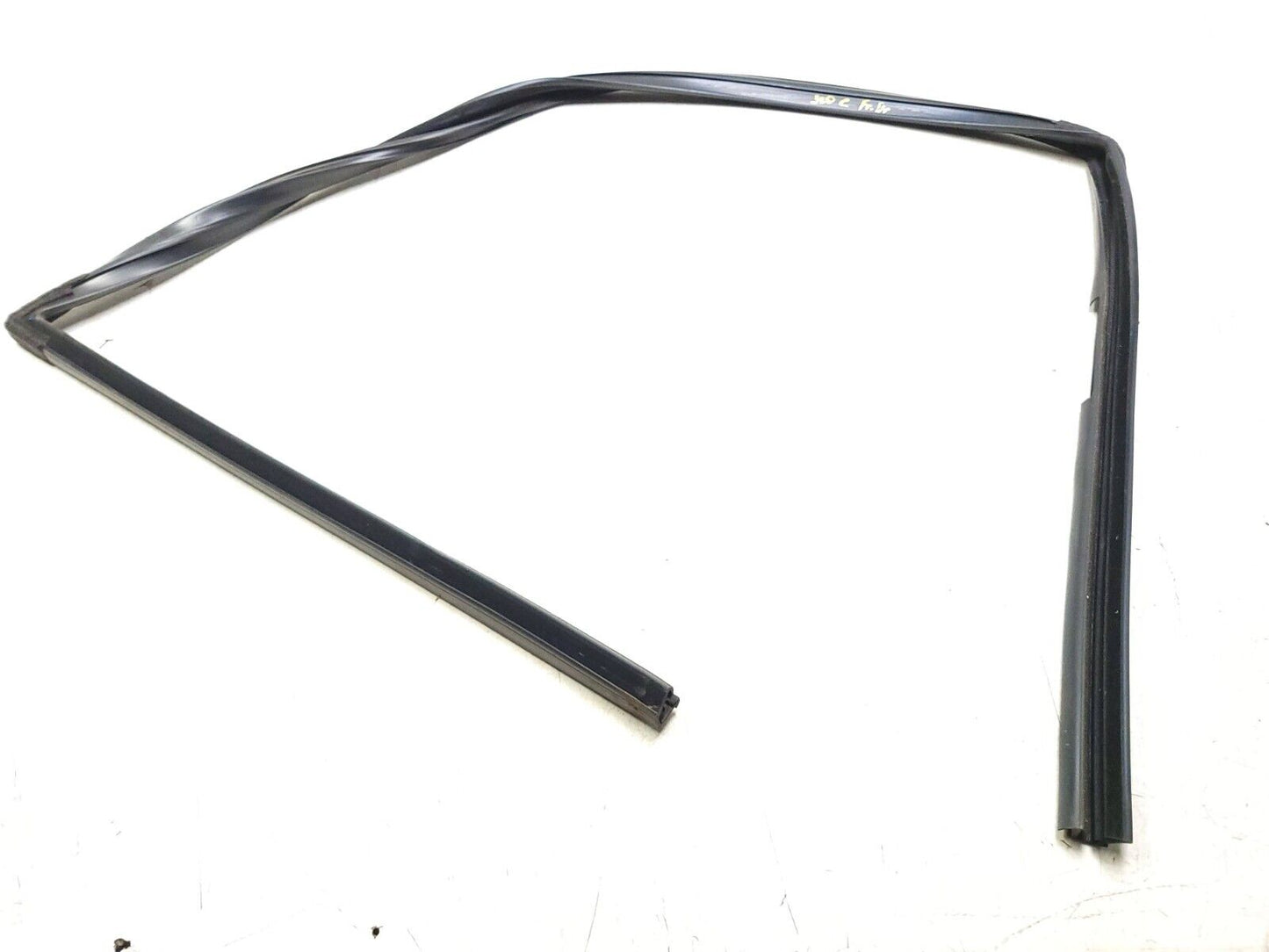 11-19 Chrysler 300 Front Door Wheatherstrip Seal Driver Side Left OEM