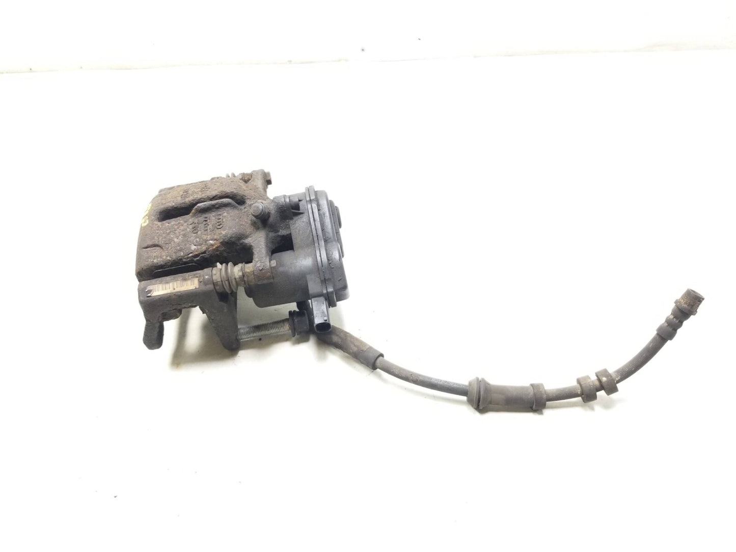 2009 - 2012 Audi Q5 Brake Caliper Rear Left & Right Pair OEM