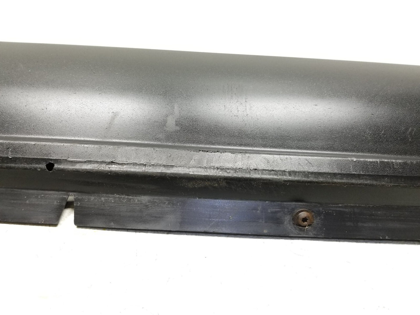 2011 - 2014 Porsche Cayenne Left Driver Side Rocker Panel Skirt Molding OEM