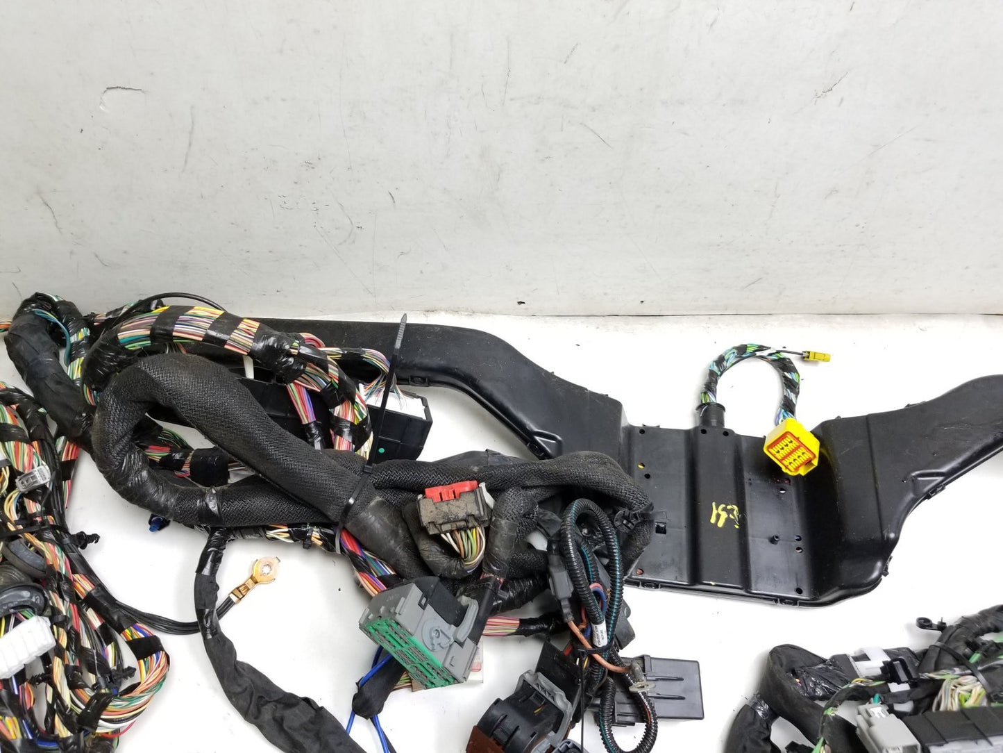 2012 Jeep Grand Cherokee Interior Floor Wire Harness OEM