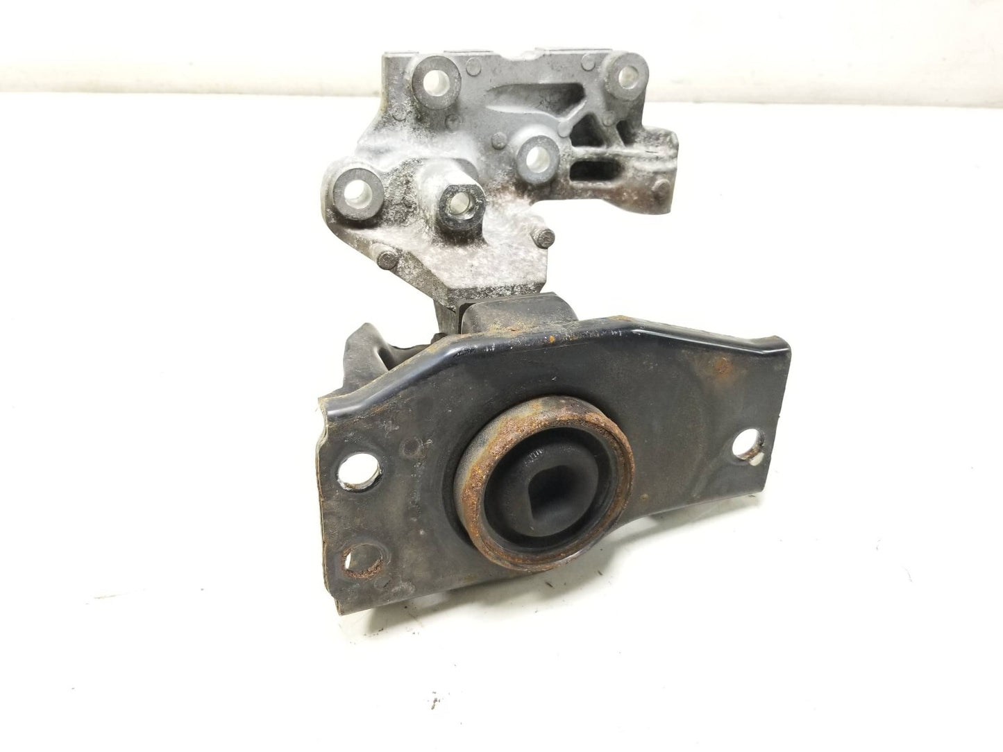 08-15 Nissan Rogue Engine Mount Bracket Left & Right Pair OEM ✅