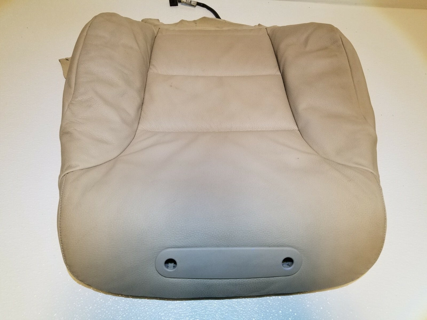 04 05 06 07 BMW 530xi E60 Front Seat Back Backrest Upper Driver Side Left OEM