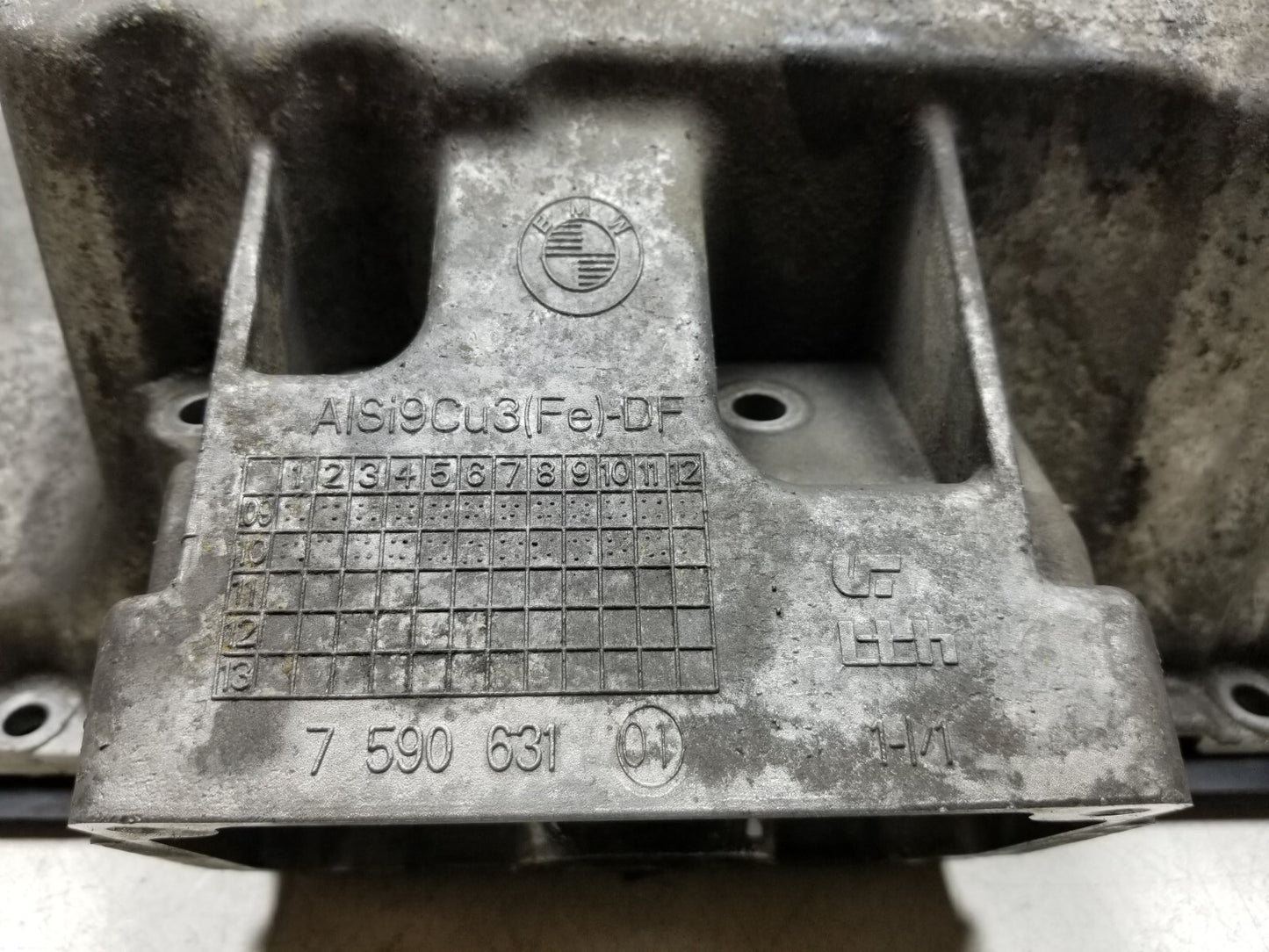2011 - 2014 BMW X5 E70 Oil Pan OEM ๐๐
ท