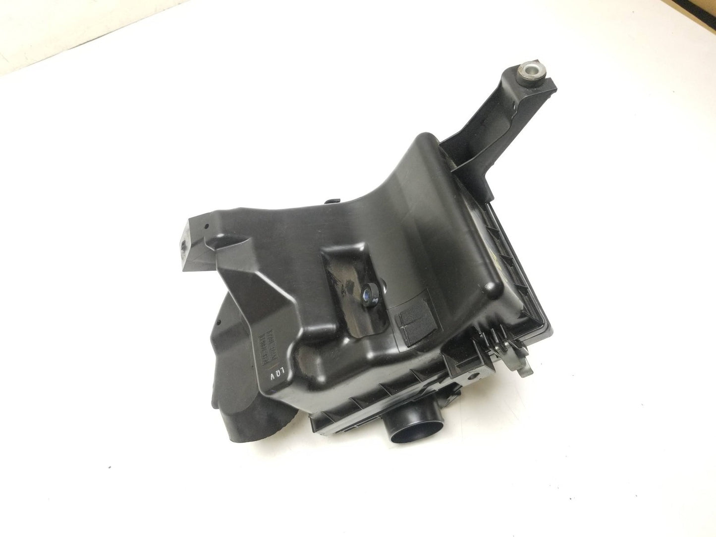 11-17 Lexus CT200h Air Filter Housing Box Oem✅