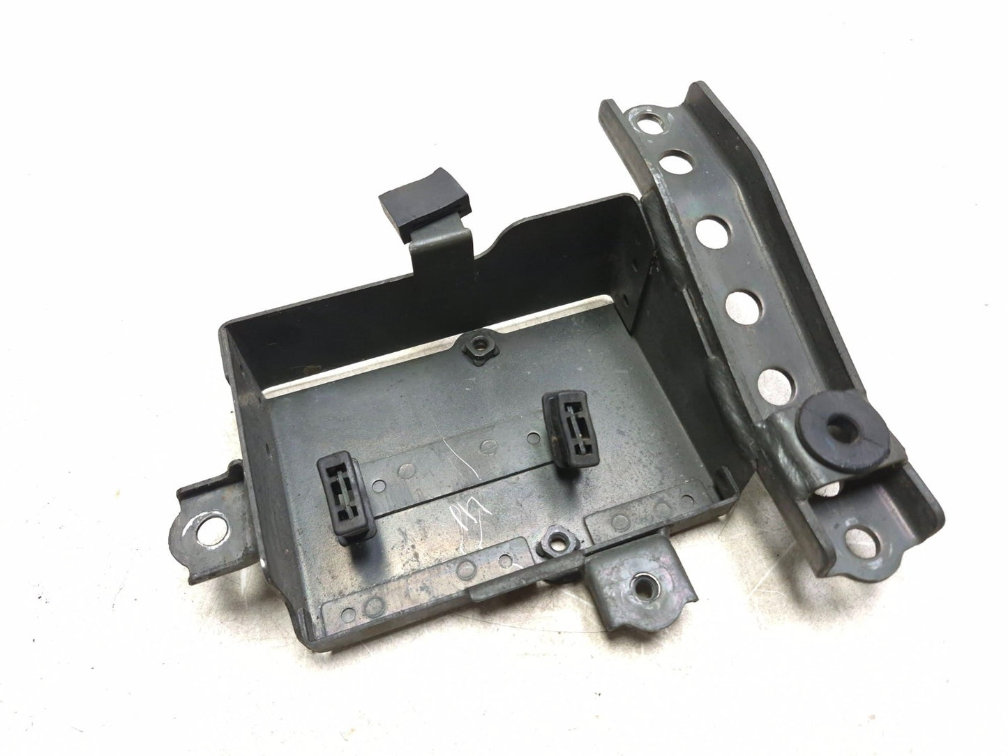 2005 Suzuki Boulevard С50 Electric Part Holder & Evap Canister Bracket 3 Pcs OEM