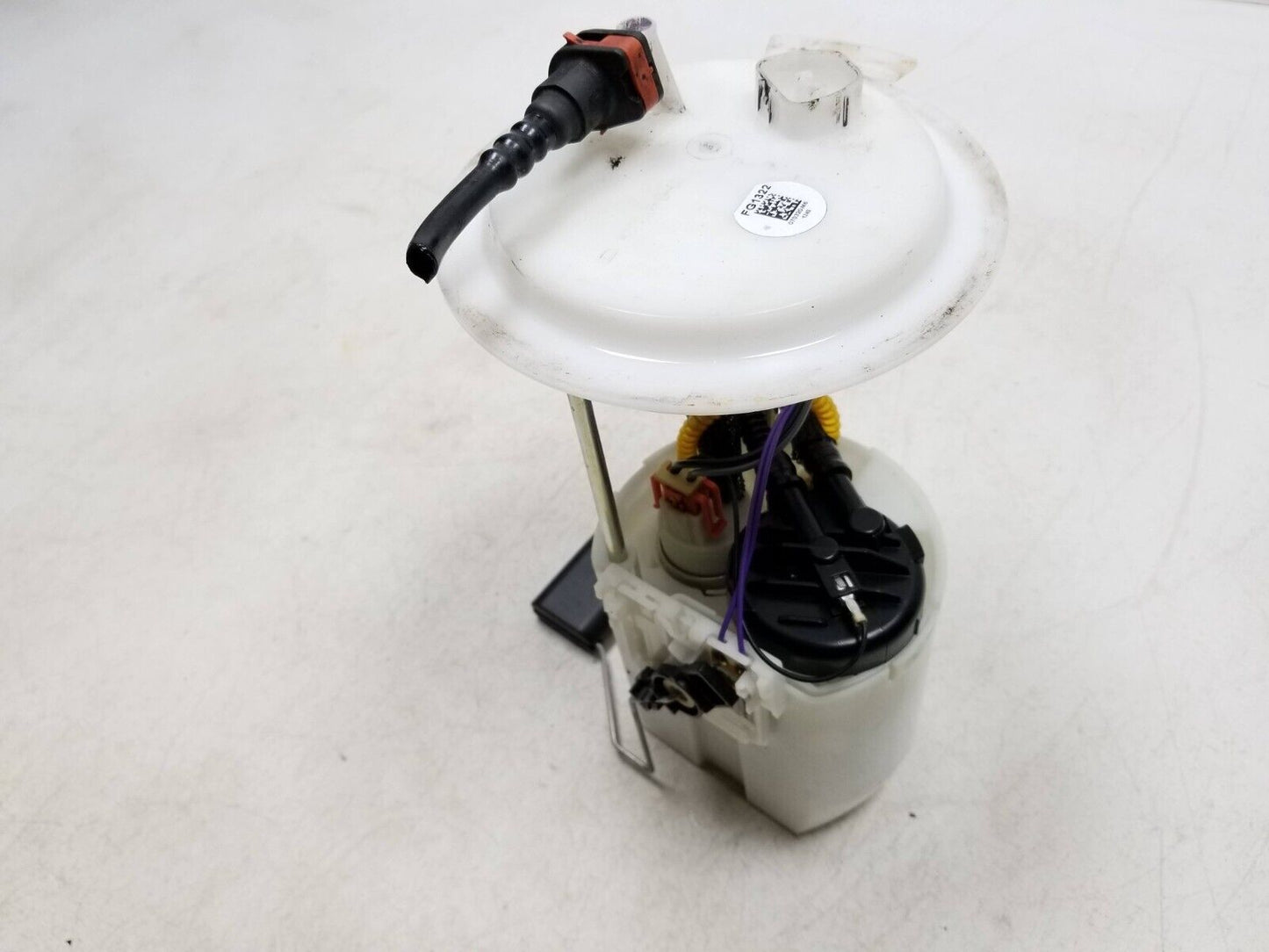 10 - 13 Ford Transit Connect Fuel Pump OEM