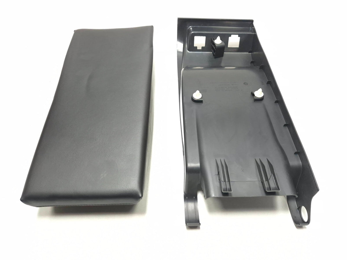 2021 Tesla Model 3 Rear Seat Armrest W/trim Cover 1088862-91-h OEM