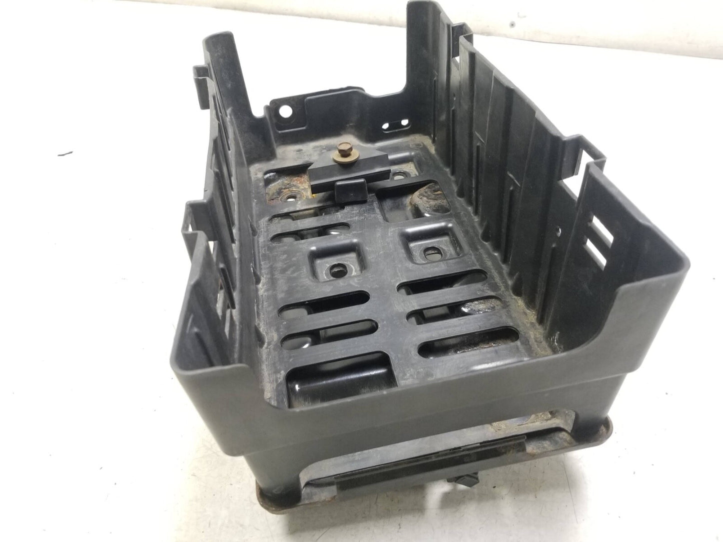 2010 - 2016 Cadillac SRX Battery Tray Bracket Assembly OEM