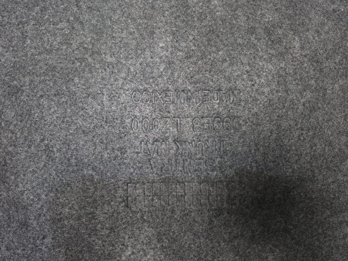 2015 Nissan Sentra Rear Trunk Cargo Luggage Floor Mat Carpet 999e3-lz000 OEM