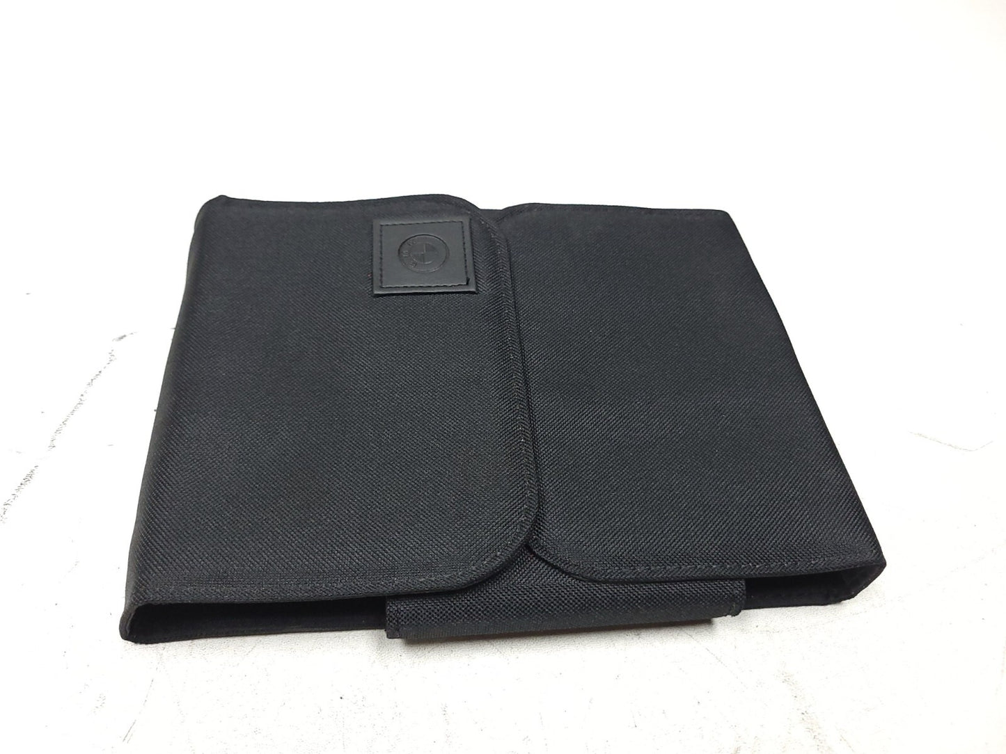 12-18 BMW 330xi F30 Owner's Manual W/ Case OEM β
 76k