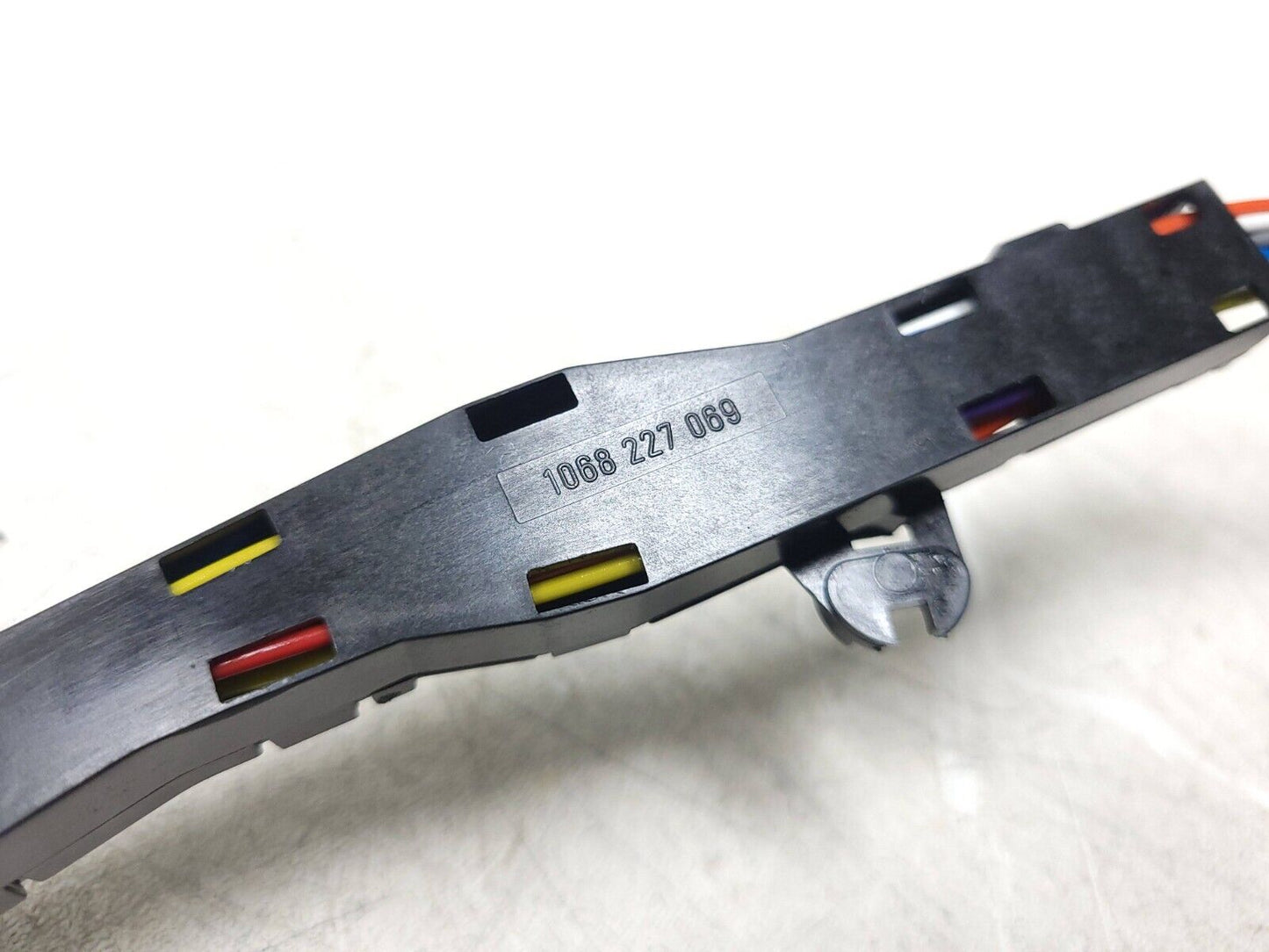 09-12 Audi A4 Quattro Valve Body Wiring Harness 2.0t OEM Code : Kxt
