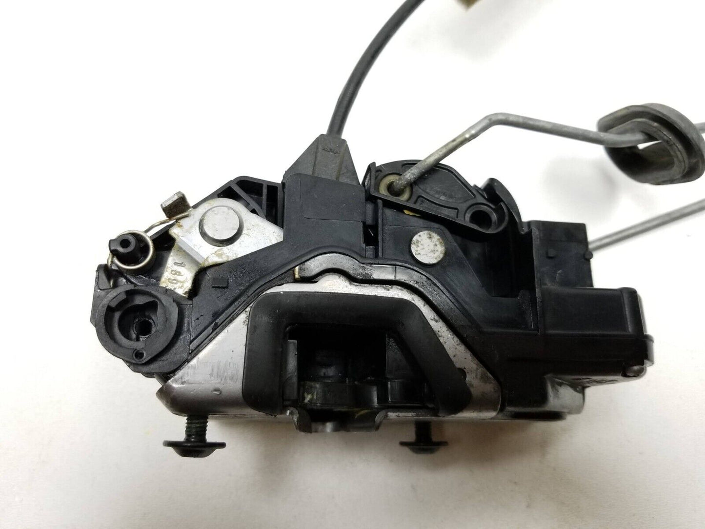 13 14 15 16 GMC Acadia Door Lock Latch Actuator Front Passenger Side Right OEM