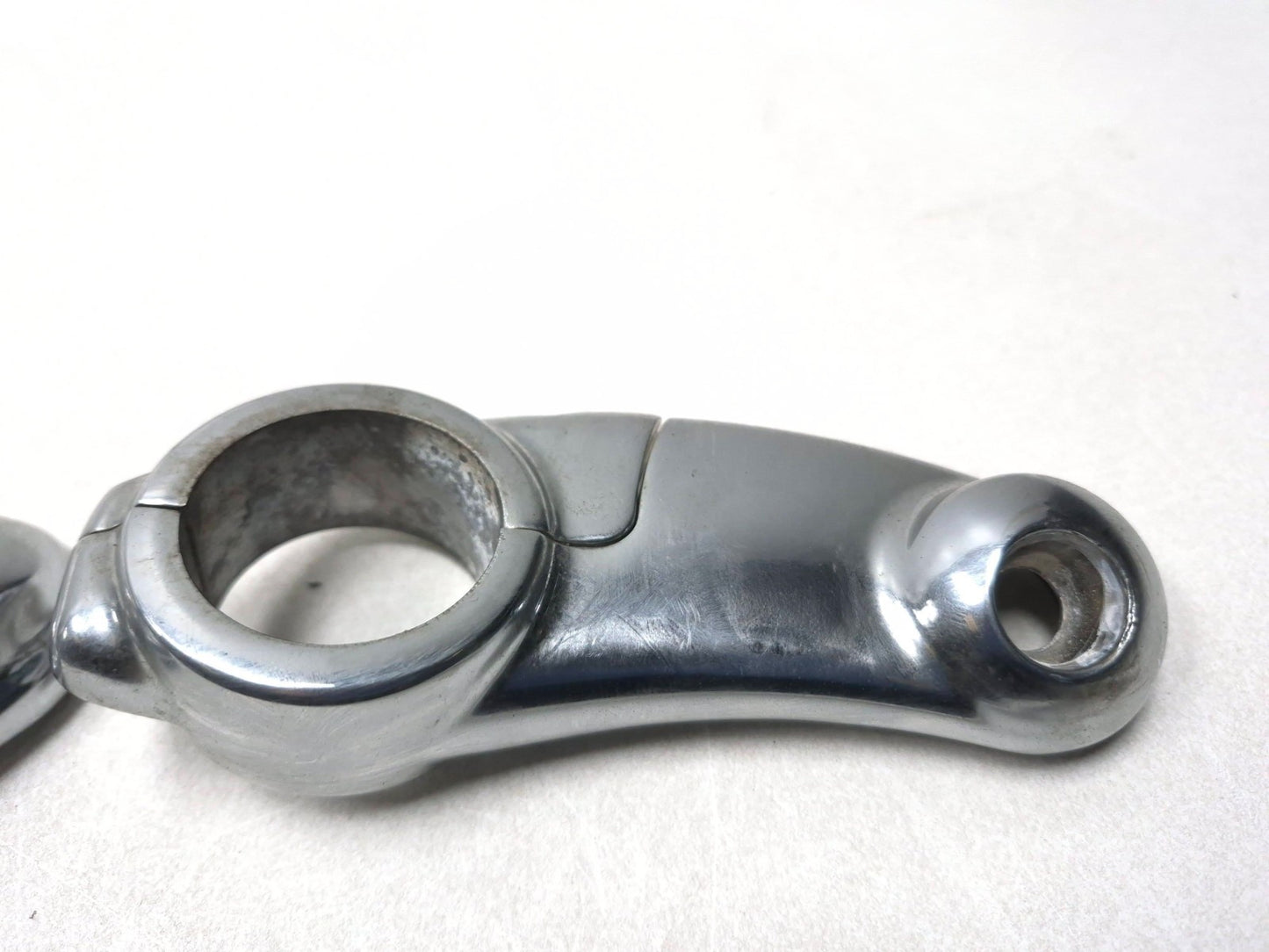 2009 Harley-davidson Sportster Xl883l Left & Right Handlebar Mount Pair OEM