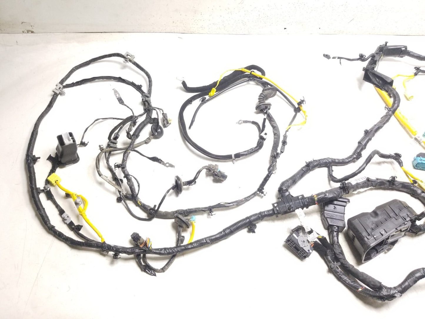 2014 - 2016 Kia Soul Interior Floor Wire Harness OEM