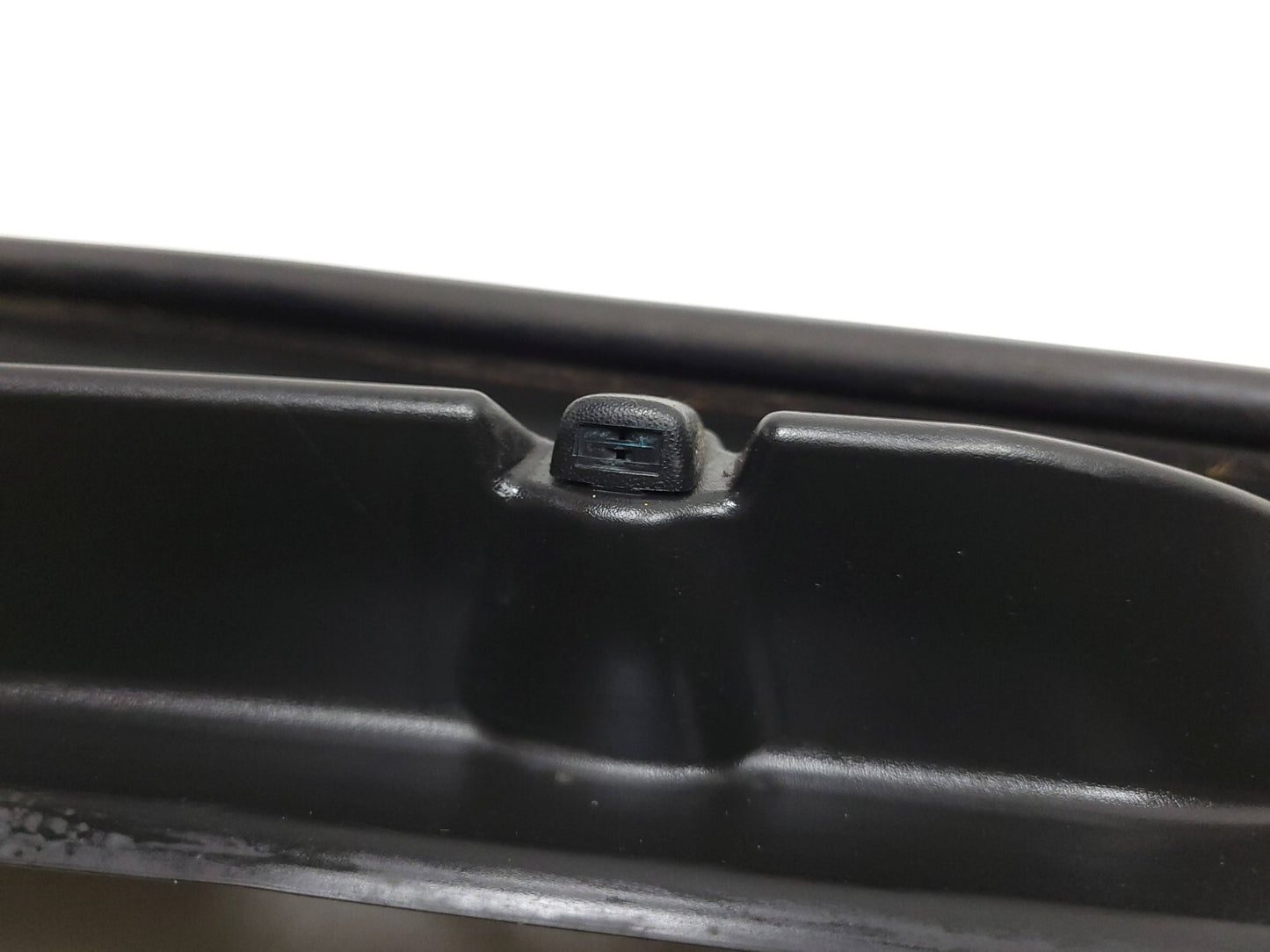 09 - 14 Hyundai Genesis Windshield Wiper Cowl Grille Panel 86150-3m000 OEM Sedan