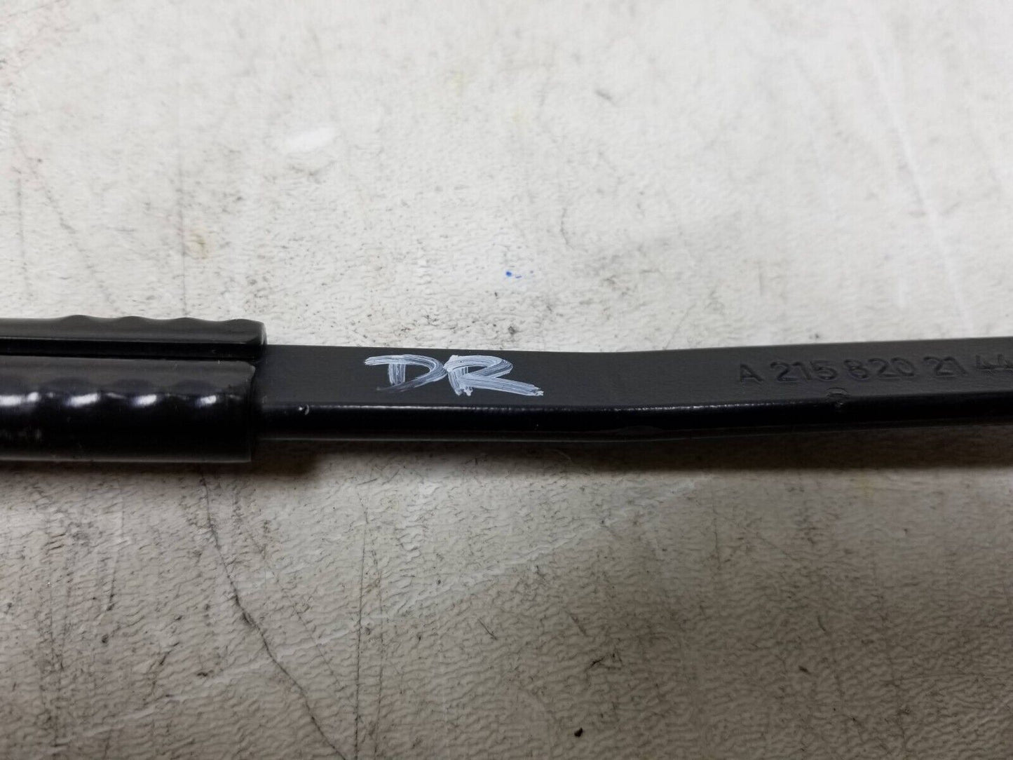 03-06 Mercedes Benz Wiindshield Wiper Arm Pair W215 CL500 Cl600 OEM