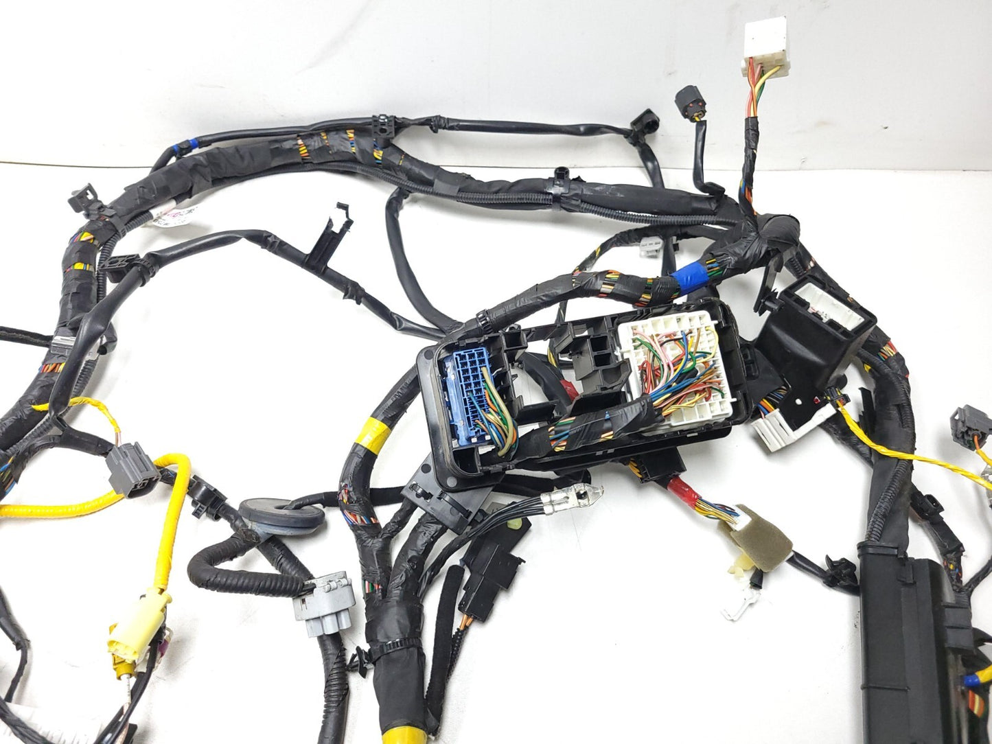 09-14 Hyundai Genesis Interior Wire Harness 4.6l OEM Sedan