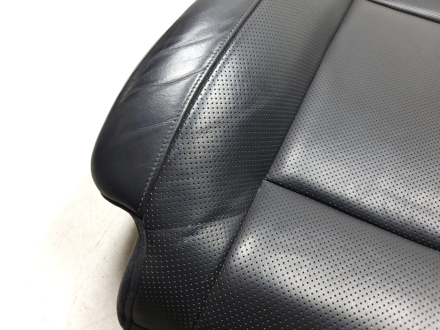 2009 - 2012 Hyundai Genesis Front Upper Seat Cushion Passenger Side Right OEM
