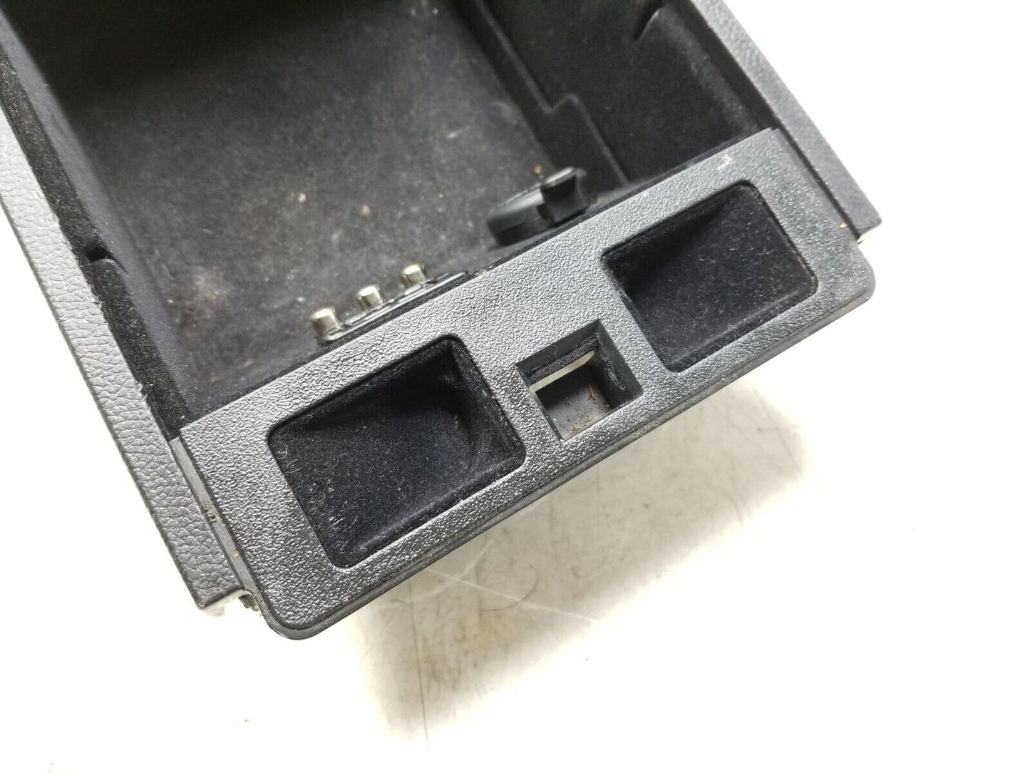 08-13 Infiniti G37 Center Console Cubby Storage Box 12v Aux Socket OEM *sedan*