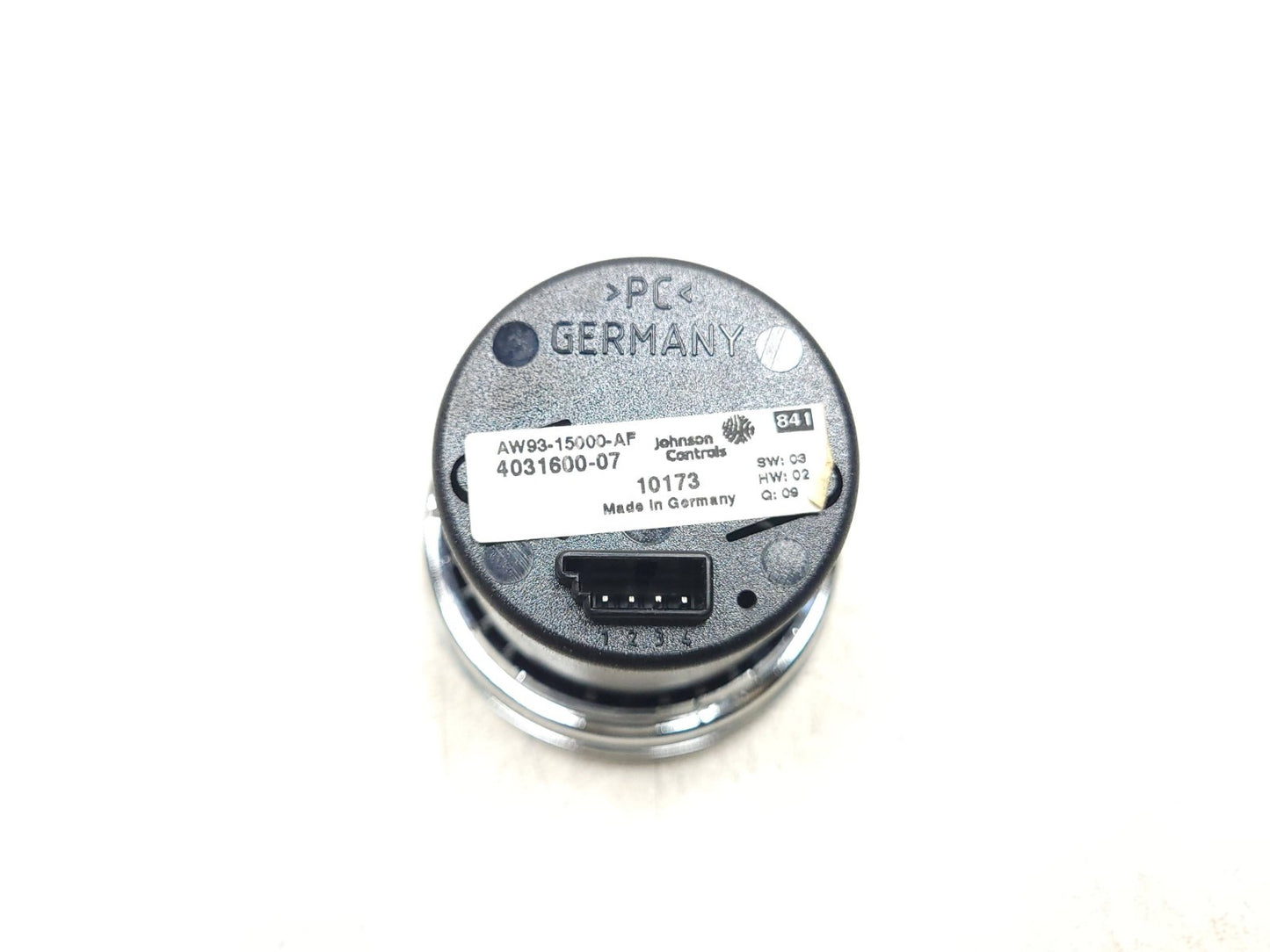 2010 - 2019 Jaguar XJ Interior Dashboard Clock OEM