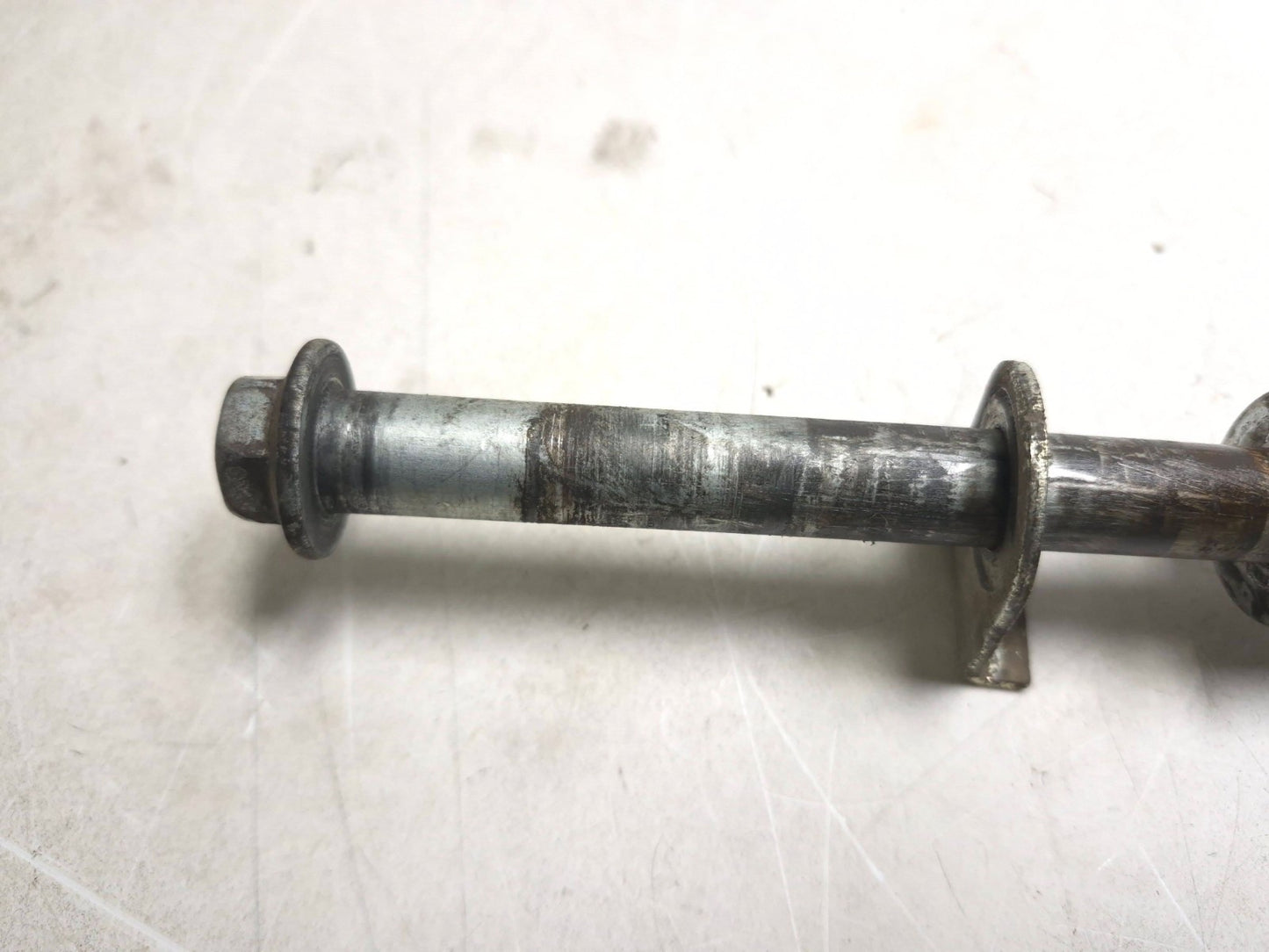 2006 Suzuki Marauder Gz250 Rear Wheel Axle OEM