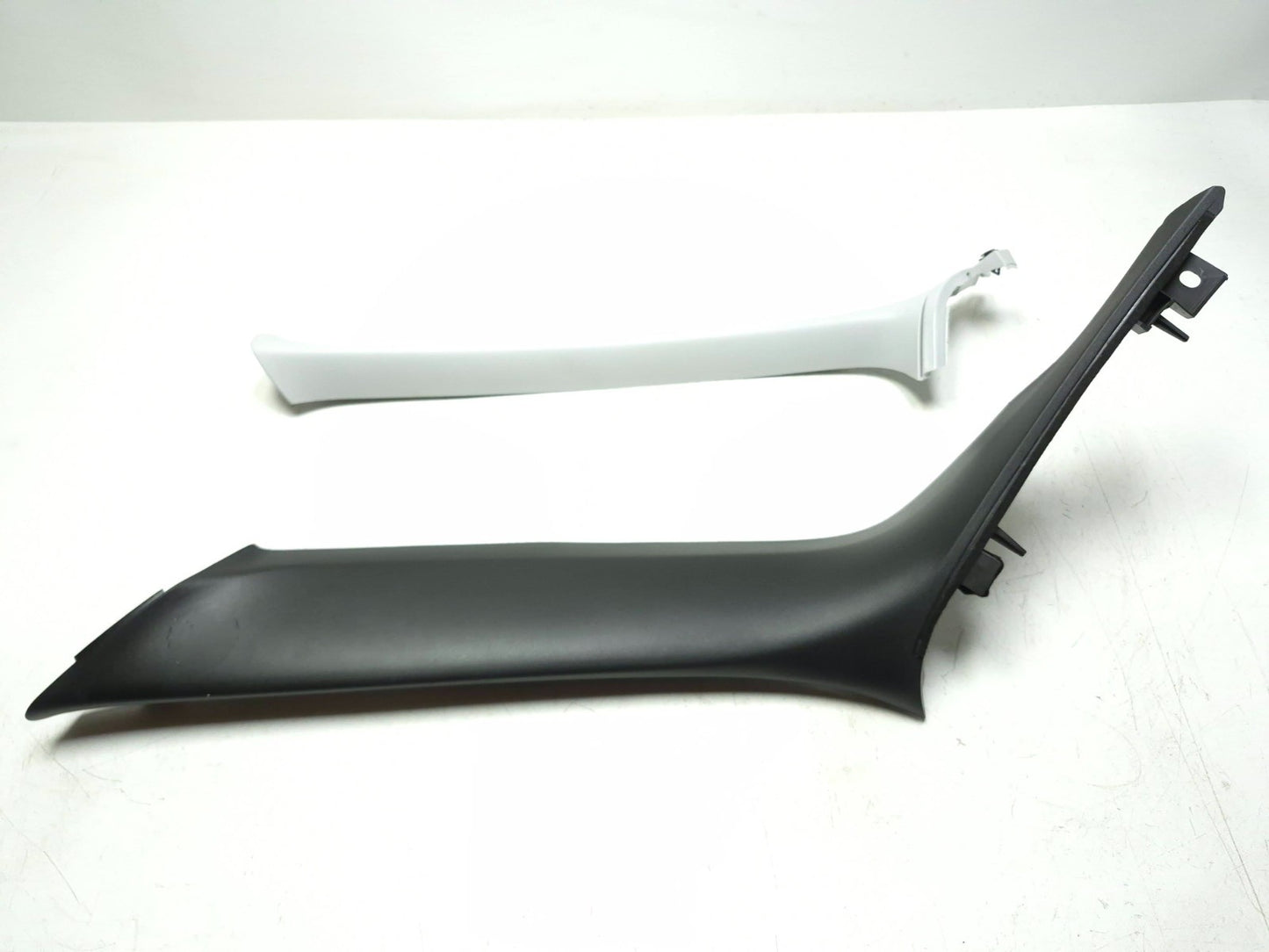 2014 Fiat 500l A Pillar Trim Left & Right  4pcs OEM