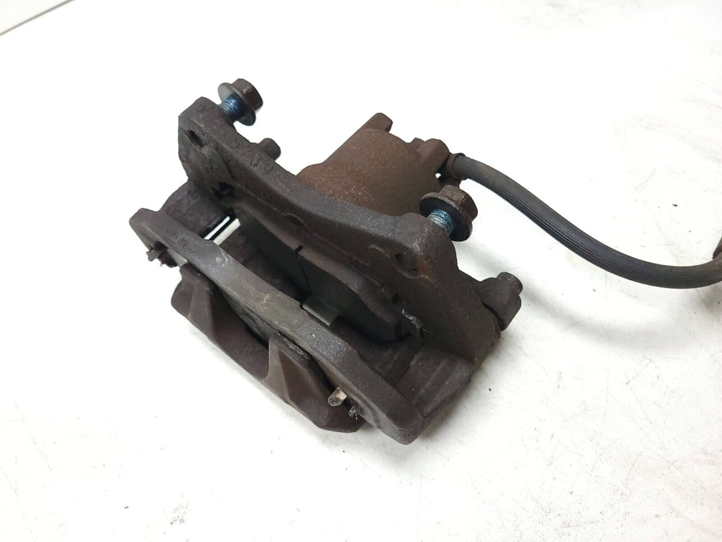 2007-2012 Dodge Caliber Front Brake Caliper Left & Right OEM