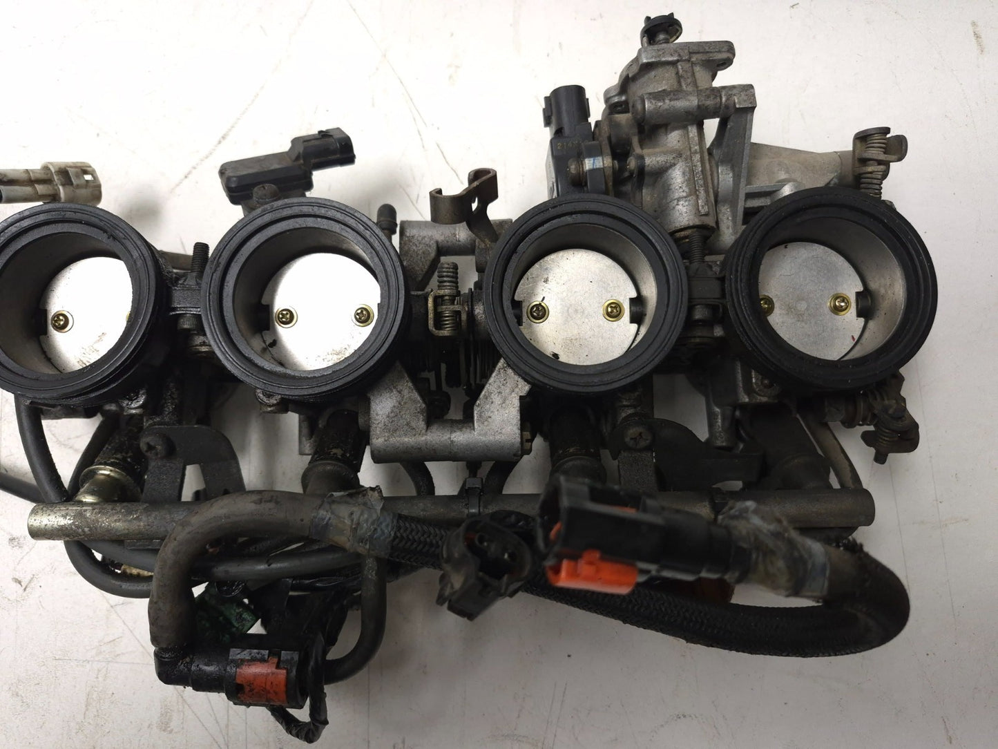 2005 Kawasaki Ninja Zx10r Throttle Body OEM