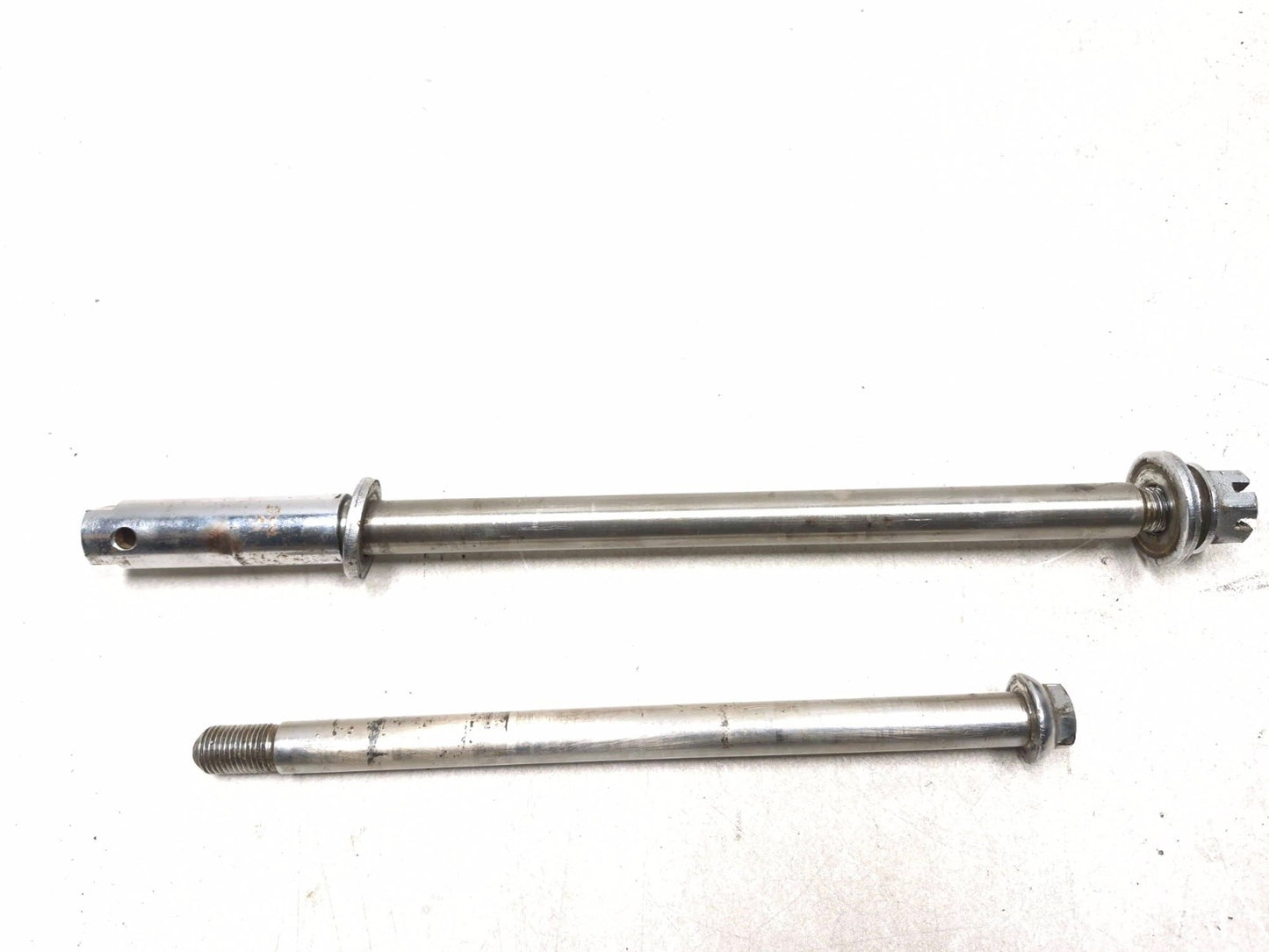 1994 Yamaha Virago Xv1100 Rear & Front Wheel Axle Pair OEM