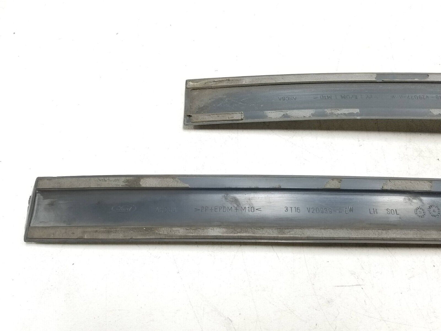 10 - 13 Ford Transit Connect Door Molding Driver Side Left Pair OEM