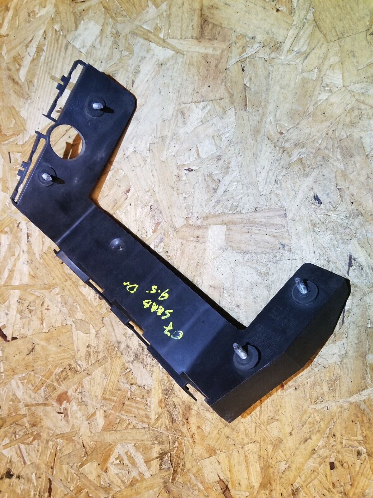 99-10 Saab 9-5 Aero Rear Bumper Mount Bracket Pair OEM