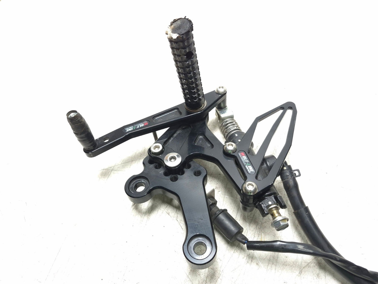 2019 Kawasaki Z400 Er400d Right Footrest & Brake Master Cylinder W/ Pedal OEM