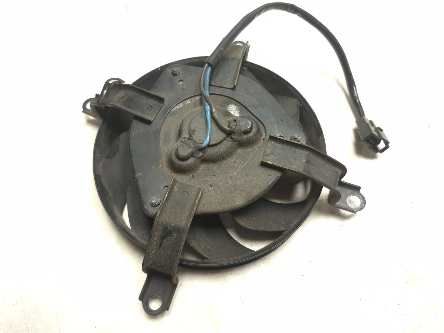 2004 Yamaha Fz6 S Cooling Fan Blower OEM