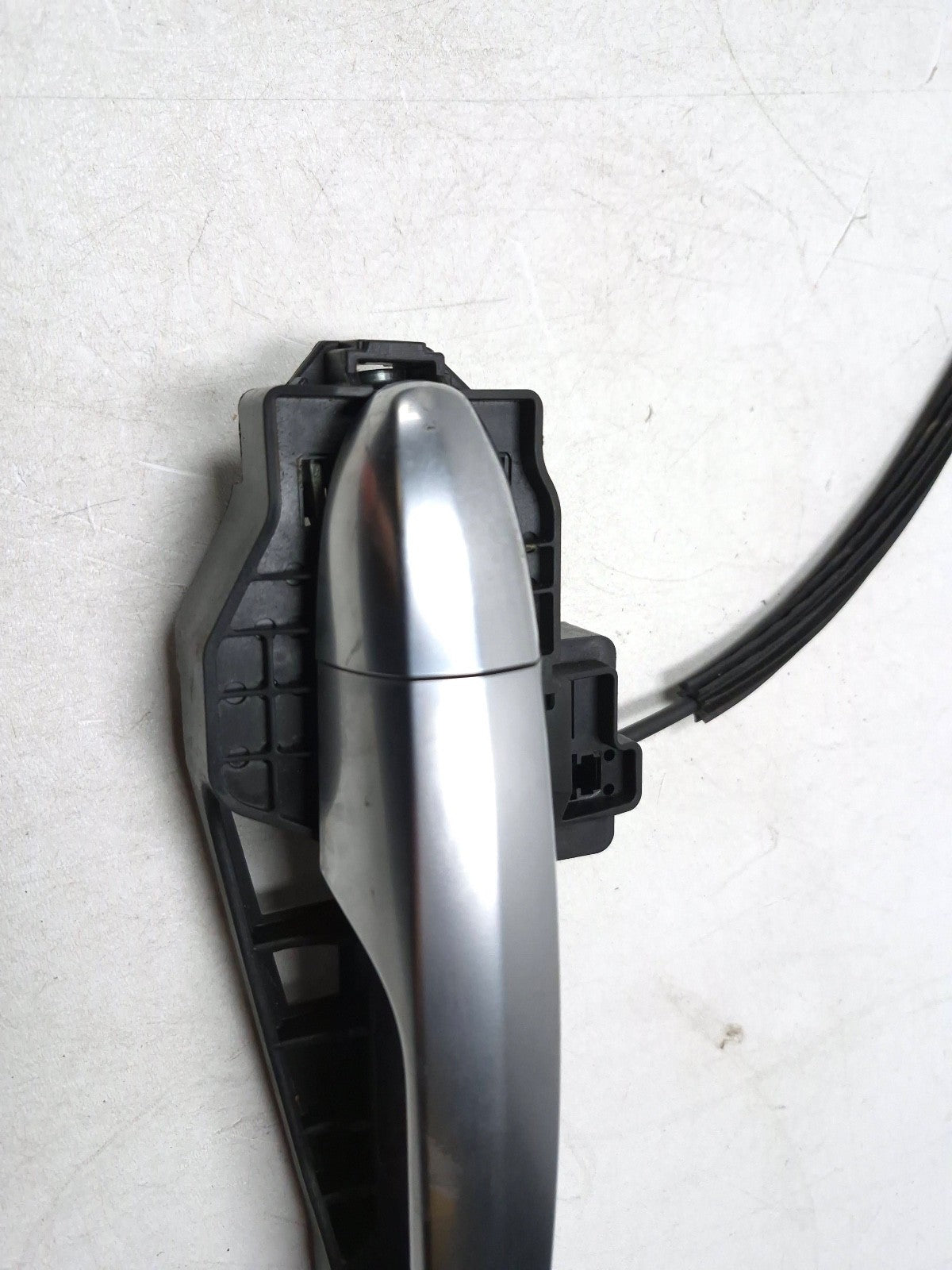 2014 Fiat 500l Exterior Door Handle Front Passenger Side Right OEM