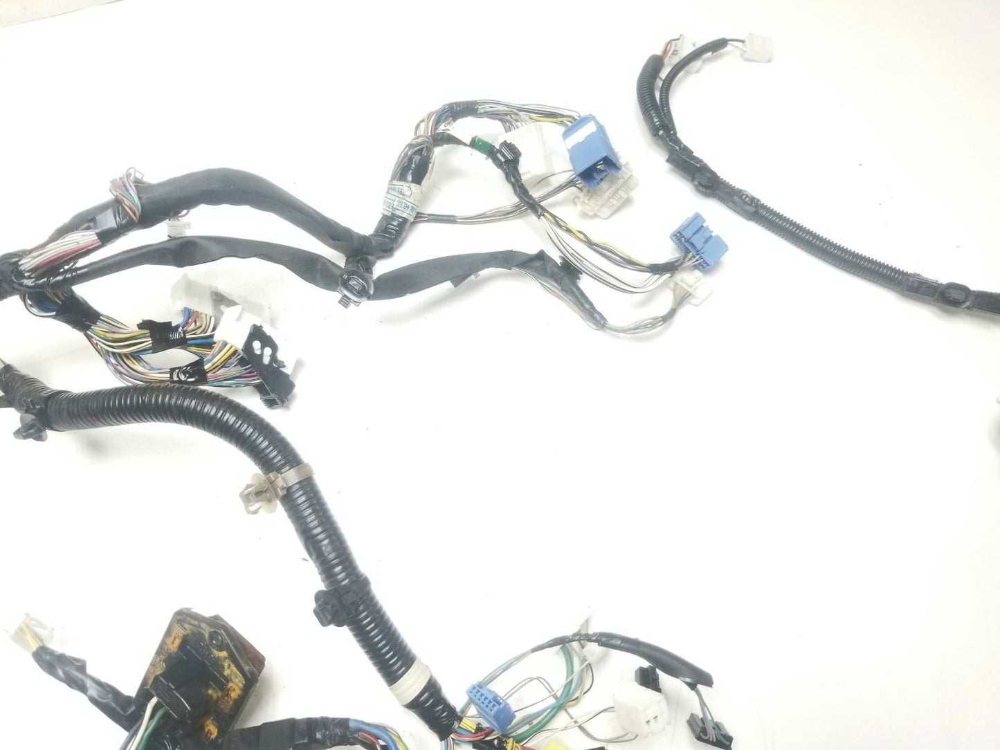 2011 - 2013 Scion Tc Dashboard Instrument Panel Wiring Harness OEM