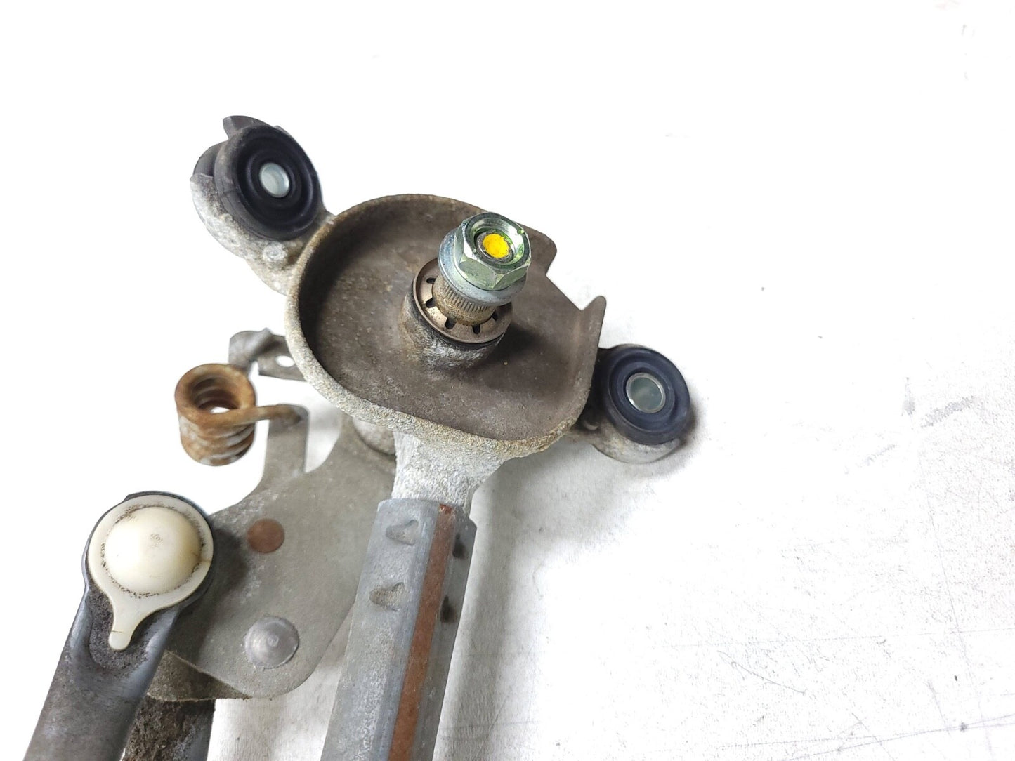 2005 - 2010 Scion Tc Windshield Wiper Motor W/ Linkage OEM