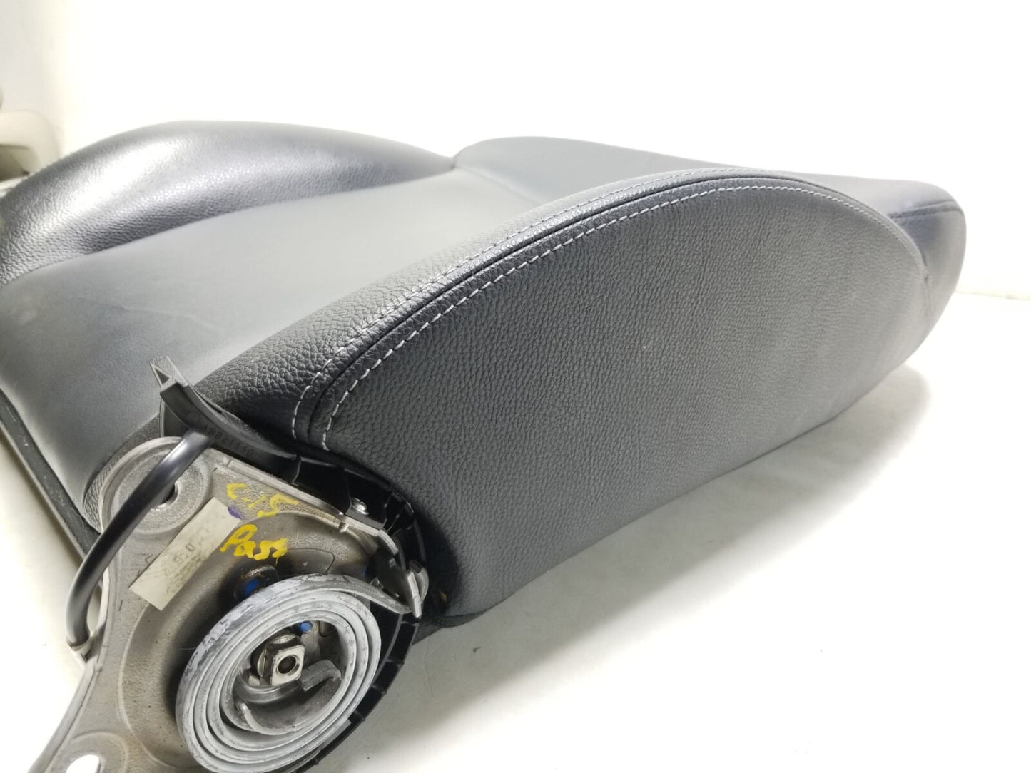2011 - 2016 Subaru Impreza Front Upper Seat Cushion Passenger Side Right OEM