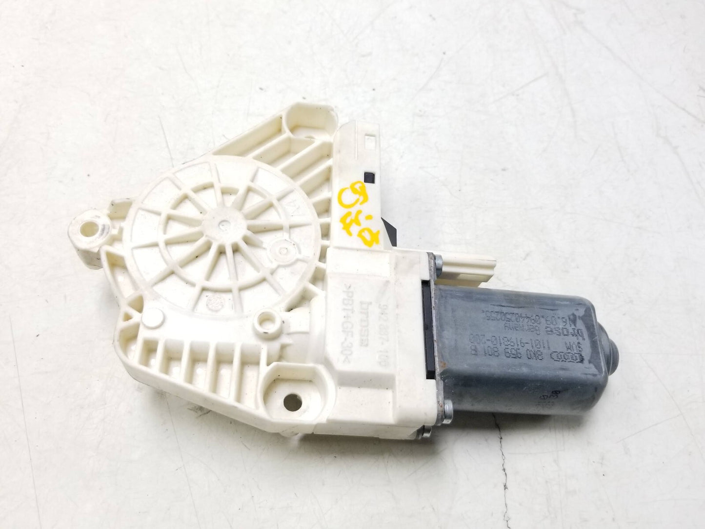 2009 - 2017 Audi Q5 Door Window Motor Front Driver Side Left OEM
