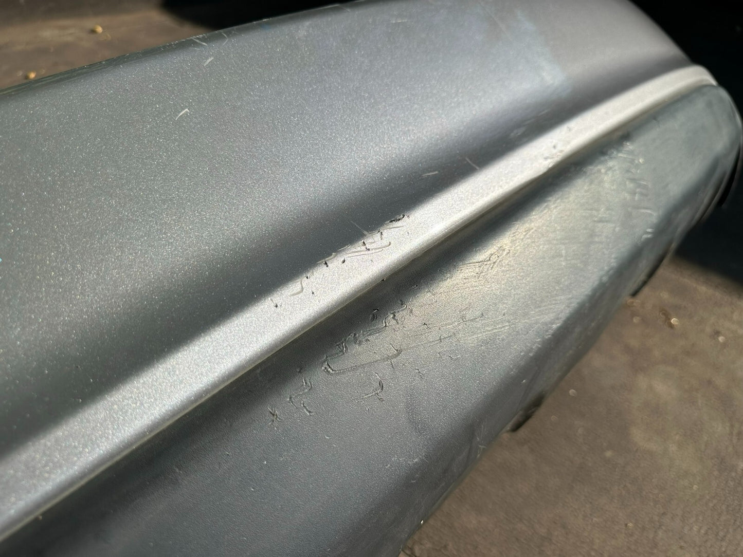 2018 Dodge Journey Rear Bumper Cover 68088788ab OEM * Paint Code : Ps2 * ✅