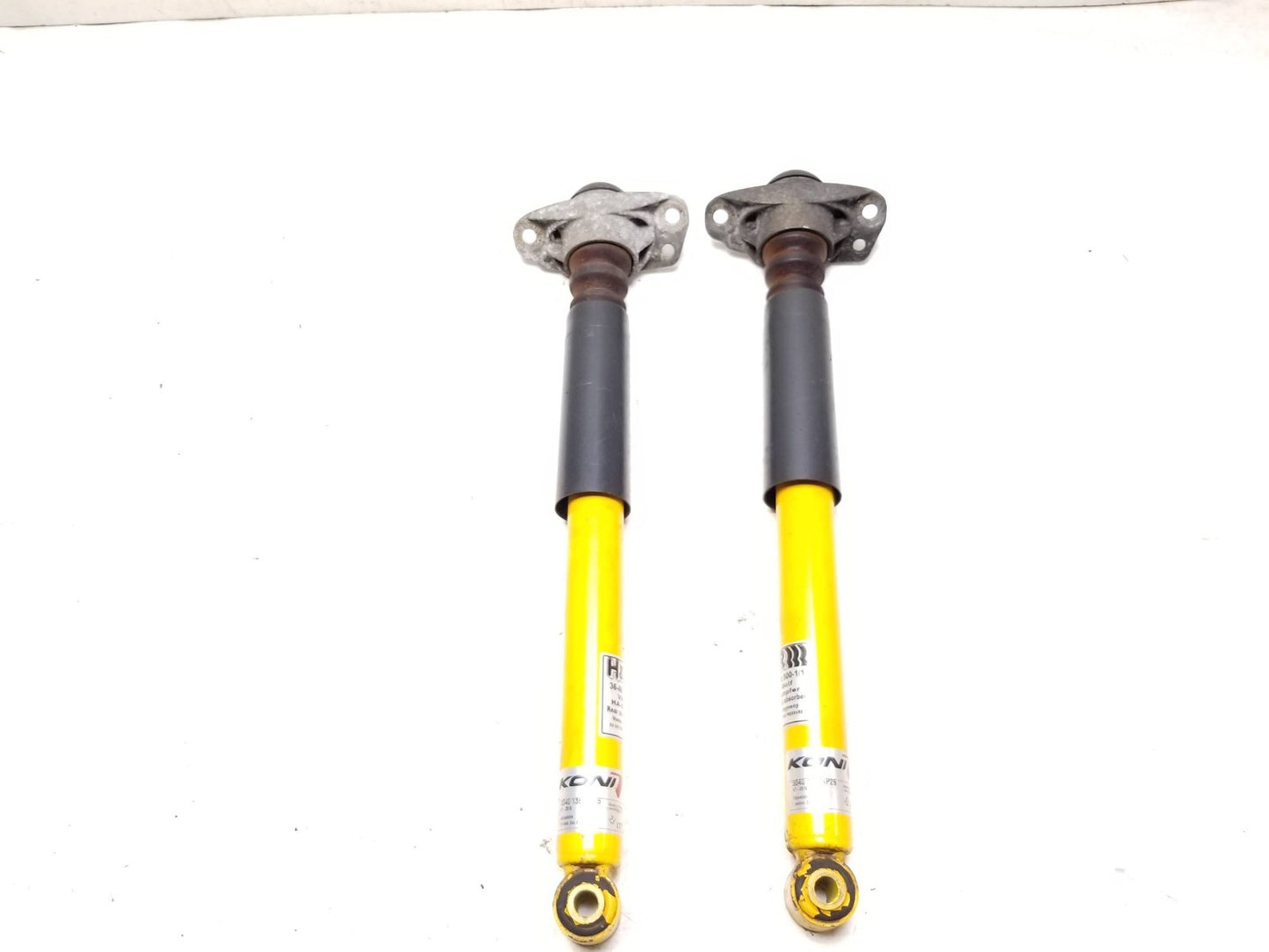2010 - 2014 VW Golf GTI Rear Shock Strut Absorber Pair