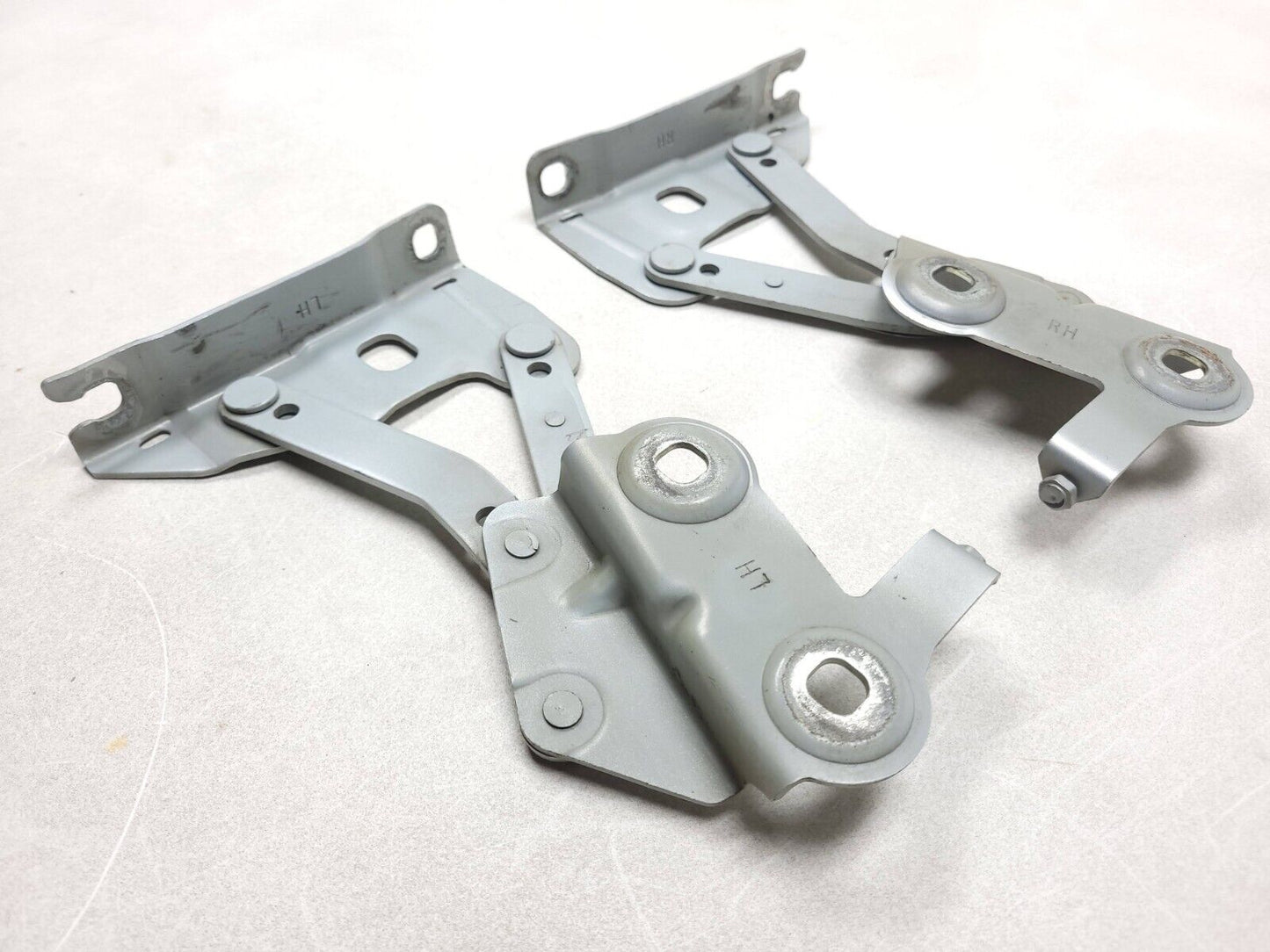 2006-2009 Range Rover Hood Hinge Left & Right Pair OEM