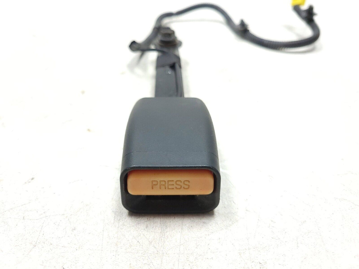 2012 - 2016 Hyundai Accent Front Passenger Seat Belt Buckle OEM