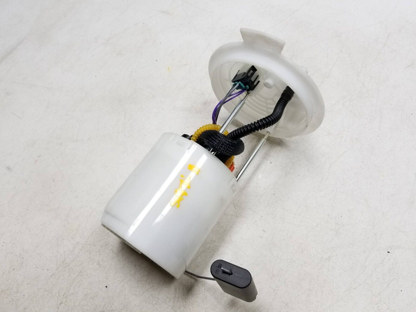 10 - 13 Ford Transit Connect Fuel Pump OEM