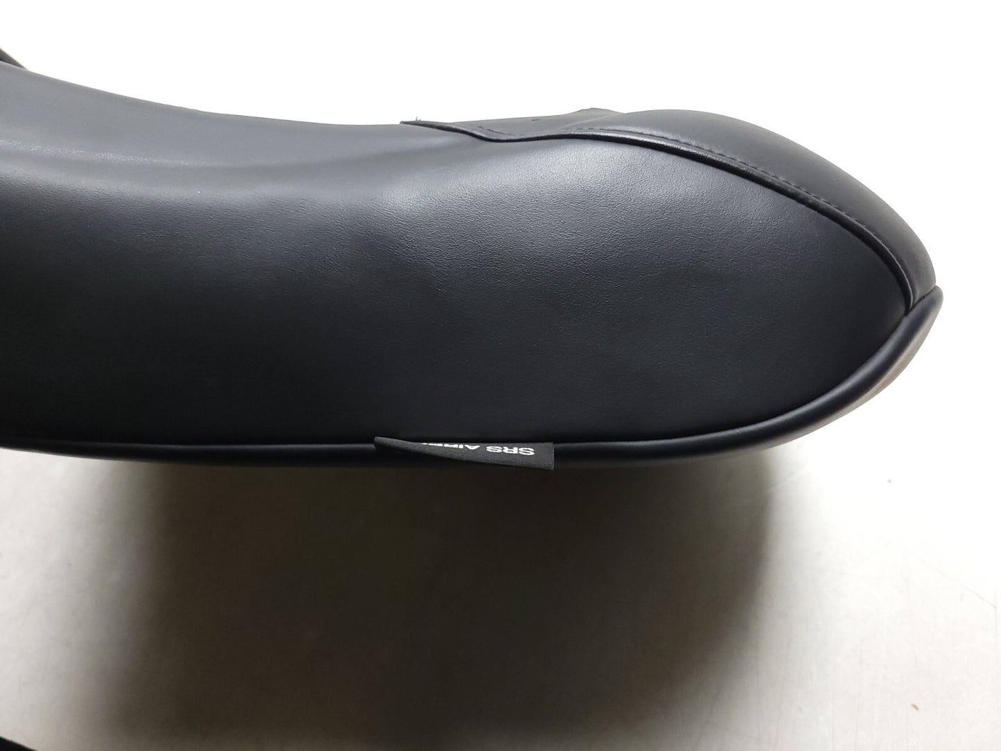 2009 - 2012 Hyundai Genesis Front Upper Seat Cushion Passenger Side Right OEM