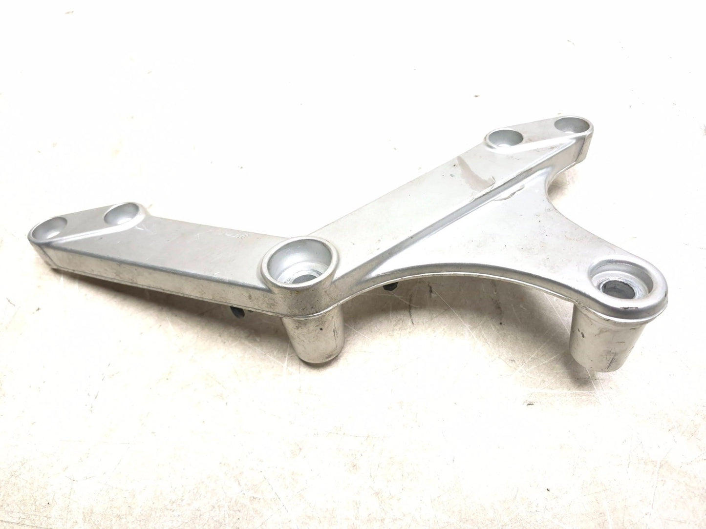 2002 Suzuki V-strom 1000 Dl1000 Engine Mount Bracket Left & Right OEM