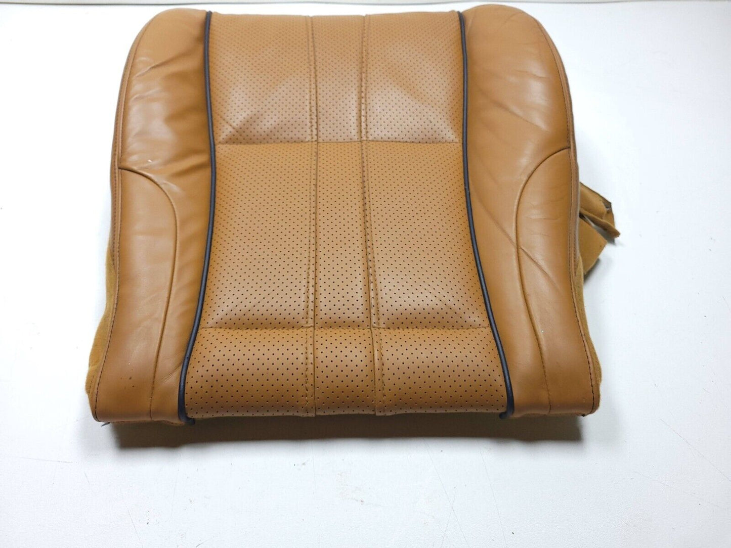 2010-1019 Jaguar XJ Front Seat Cushion Bottom Lower Passenger Right OEM